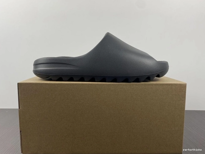 Yeezy Onyx Adidas HQ6448 Slide 0729